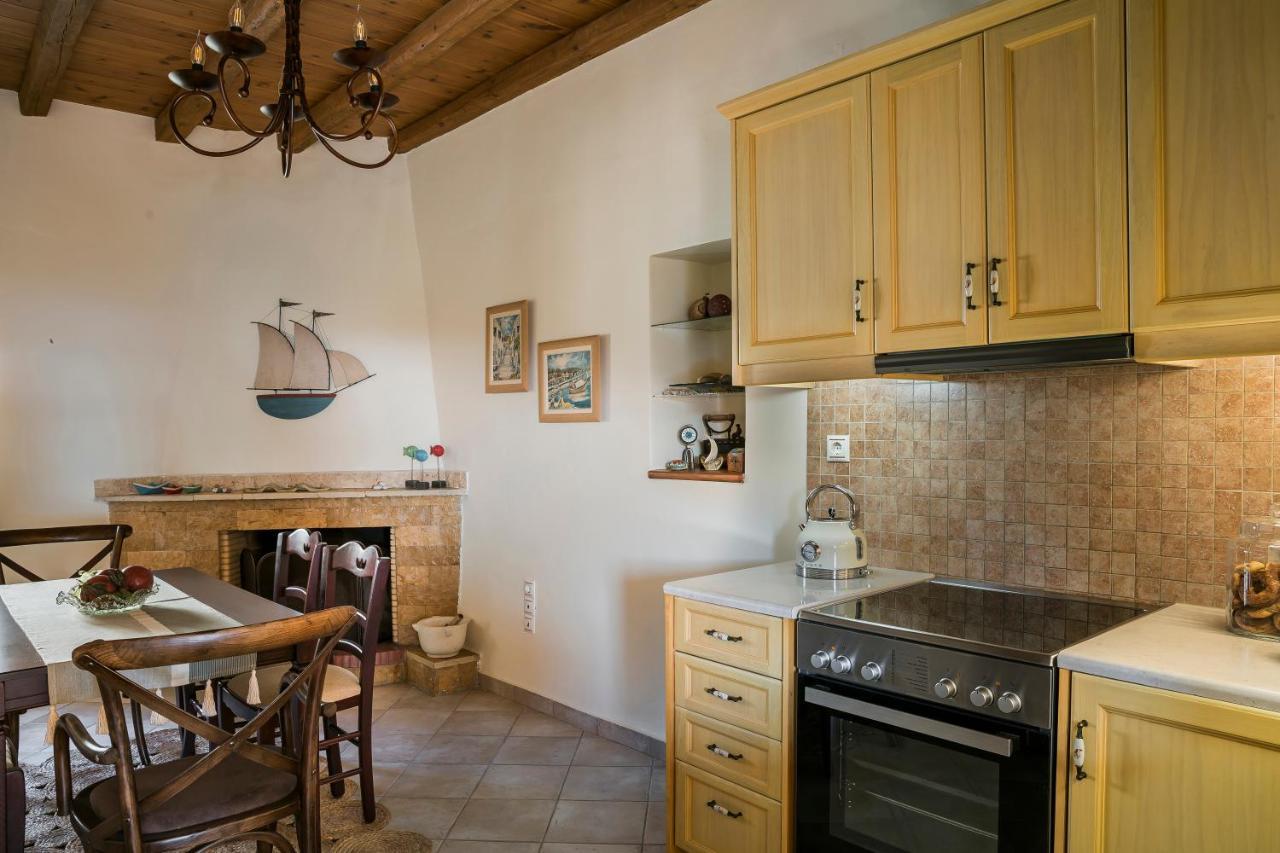 Traditional Stone House Anofli 1843 Fiskardo Kefalonia Esterno foto