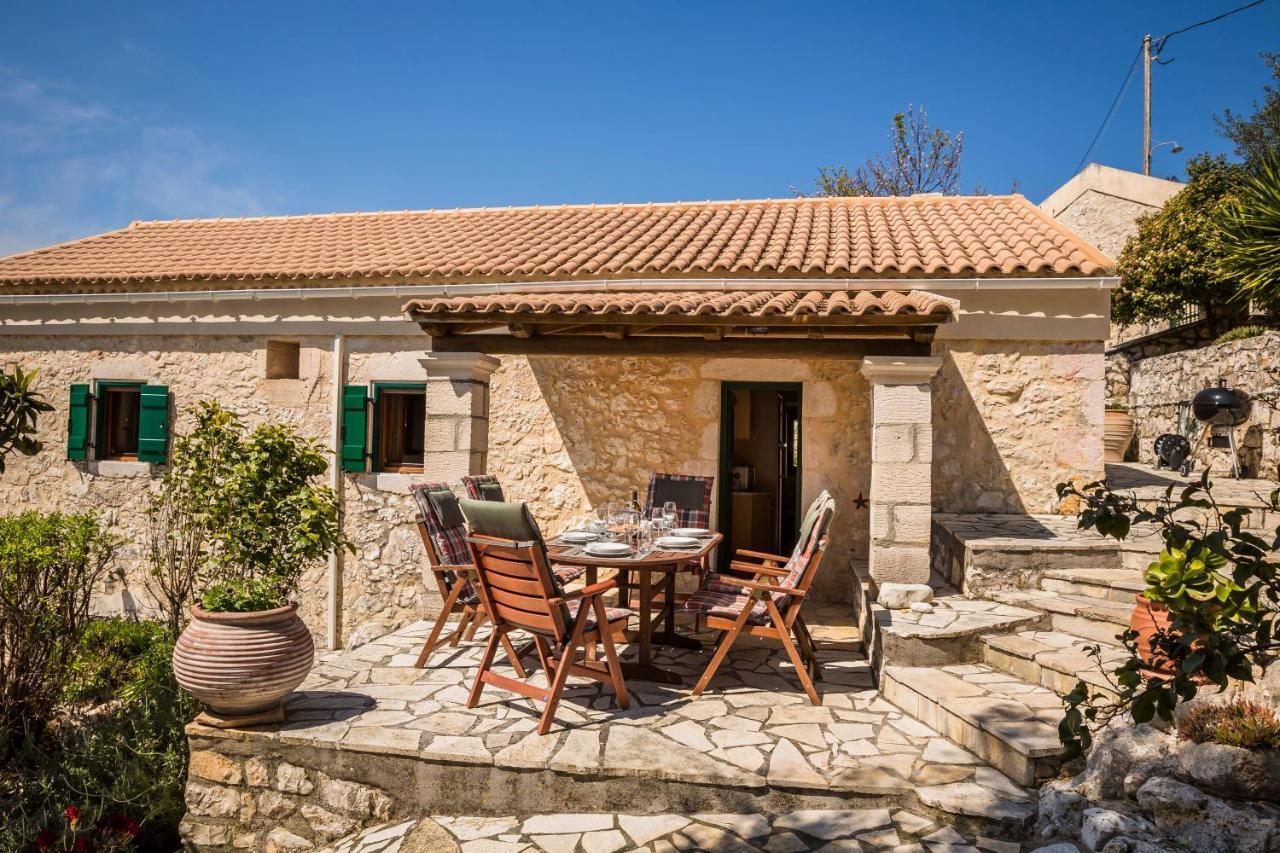 Traditional Stone House Anofli 1843 Fiskardo Kefalonia Esterno foto