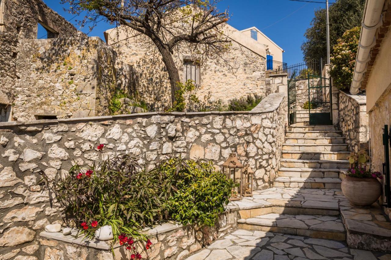Traditional Stone House Anofli 1843 Fiskardo Kefalonia Esterno foto